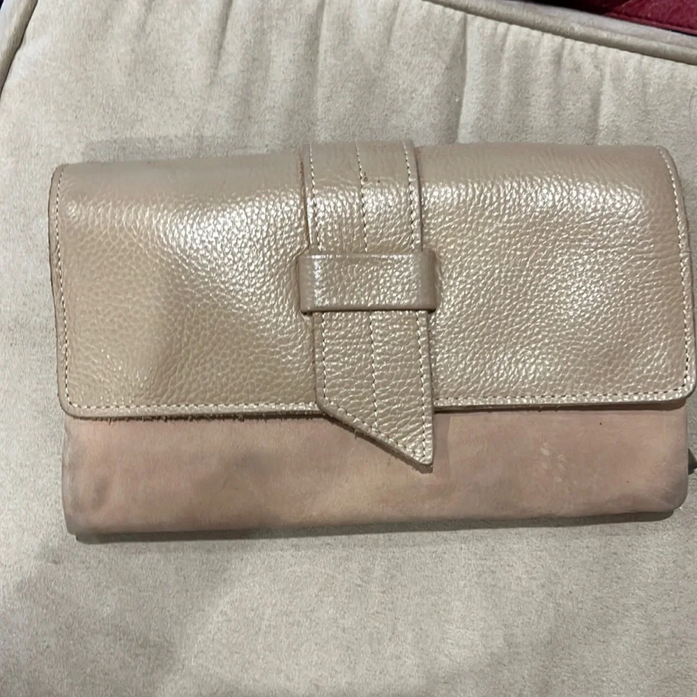 Wallet - Picture 1 of 5